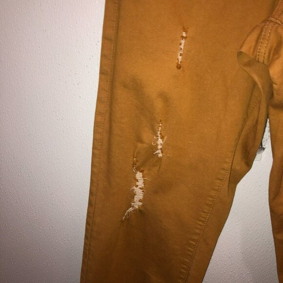 Turquoise Haven Size 1X Mustard Brown Distressed Frayed Hem Straight Jeans Pants - Picture 7 of 10